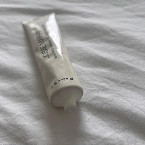 Josie Maran - Whipped Argan Oil Body Butter - Picture 3 of 4